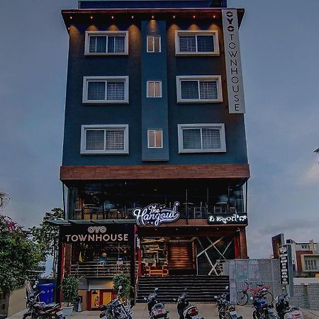 Super Townhouse Global Village Tech Park Near Kengeri Bus Terminal Metro Station Bangalore Esterno foto