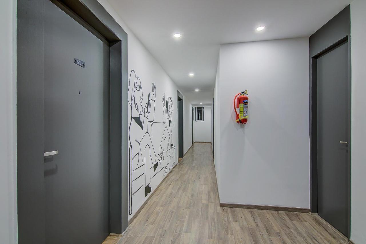 Super Townhouse Global Village Tech Park Near Kengeri Bus Terminal Metro Station Bangalore Esterno foto