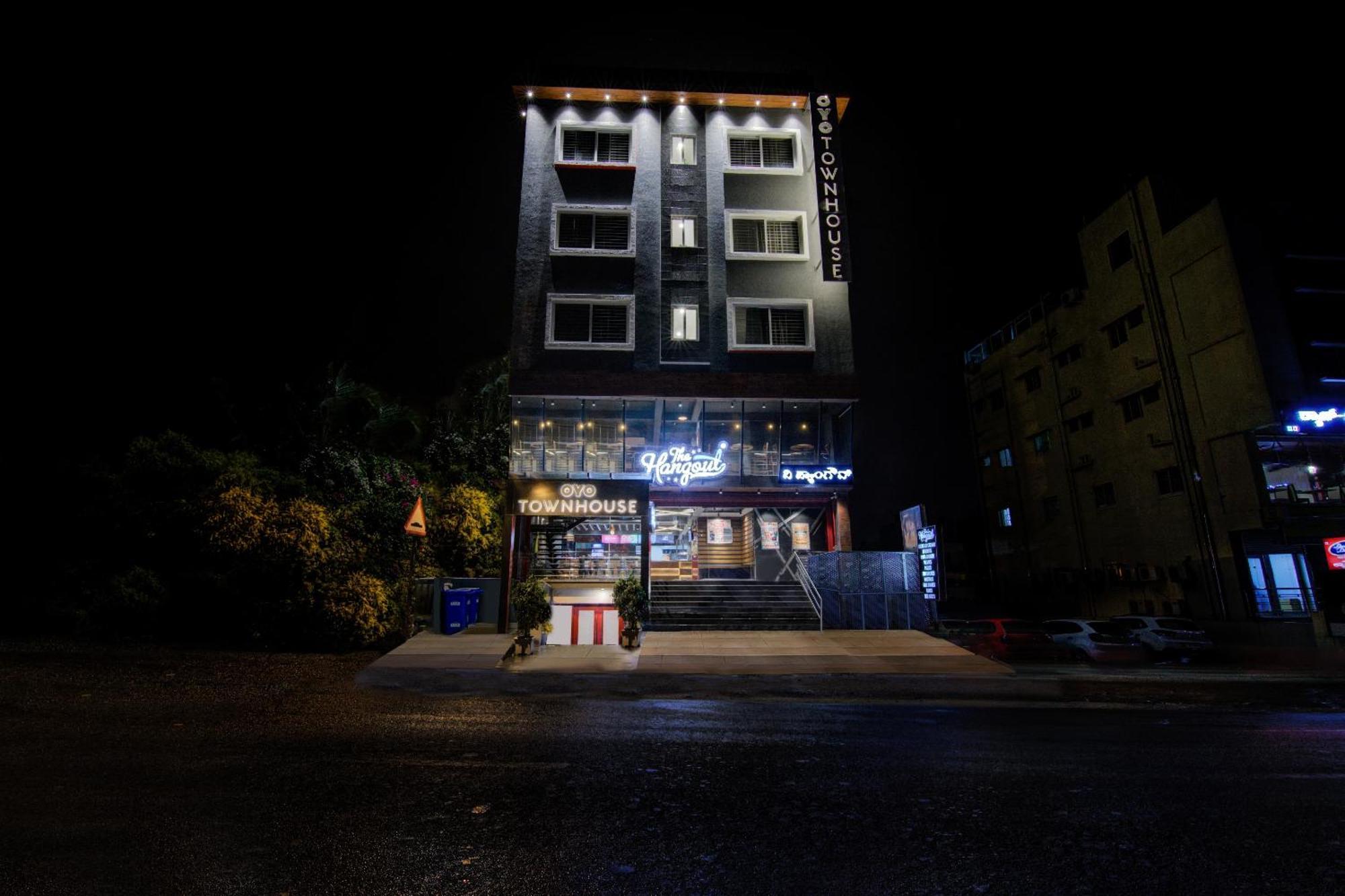 Super Townhouse Global Village Tech Park Near Kengeri Bus Terminal Metro Station Bangalore Esterno foto