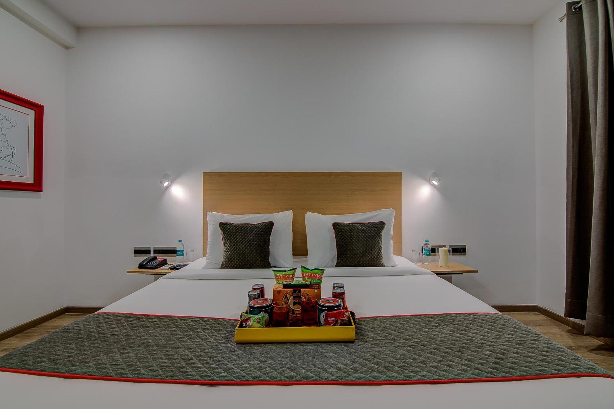 Super Townhouse Global Village Tech Park Near Kengeri Bus Terminal Metro Station Bangalore Esterno foto