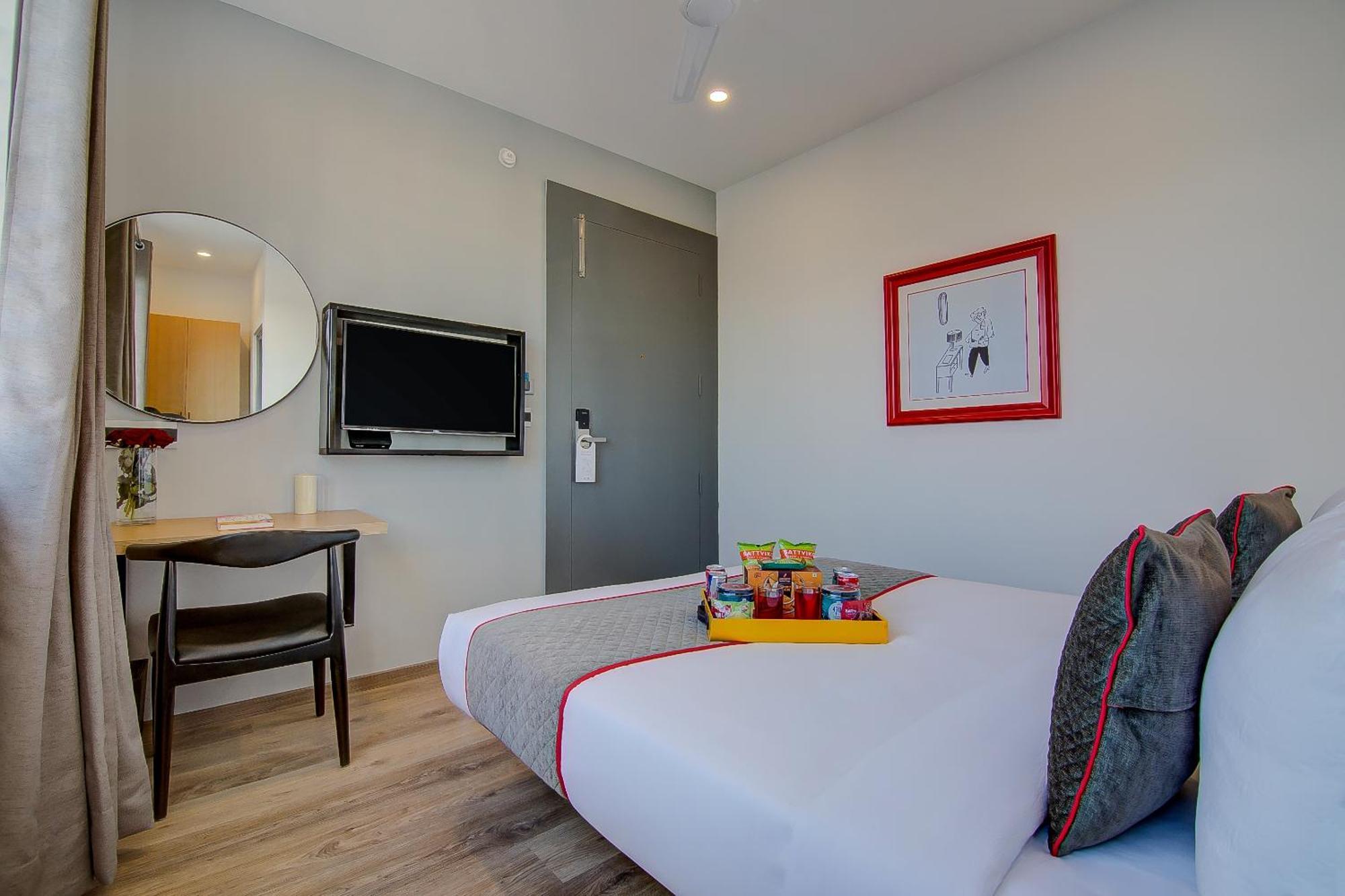 Super Townhouse Global Village Tech Park Near Kengeri Bus Terminal Metro Station Bangalore Esterno foto