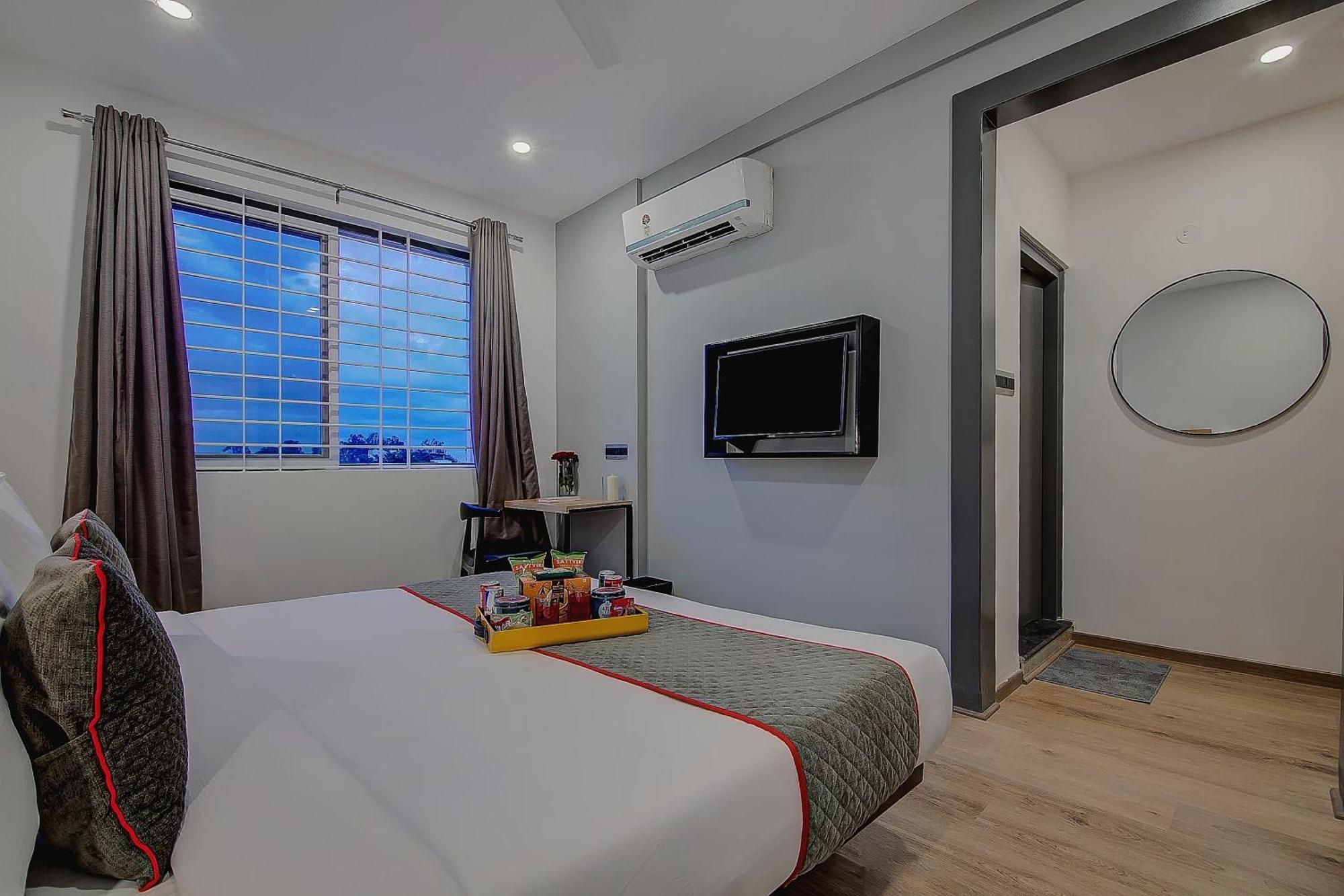 Super Townhouse Global Village Tech Park Near Kengeri Bus Terminal Metro Station Bangalore Esterno foto