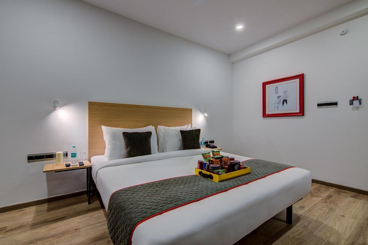 Super Townhouse Global Village Tech Park Near Kengeri Bus Terminal Metro Station Bangalore Esterno foto